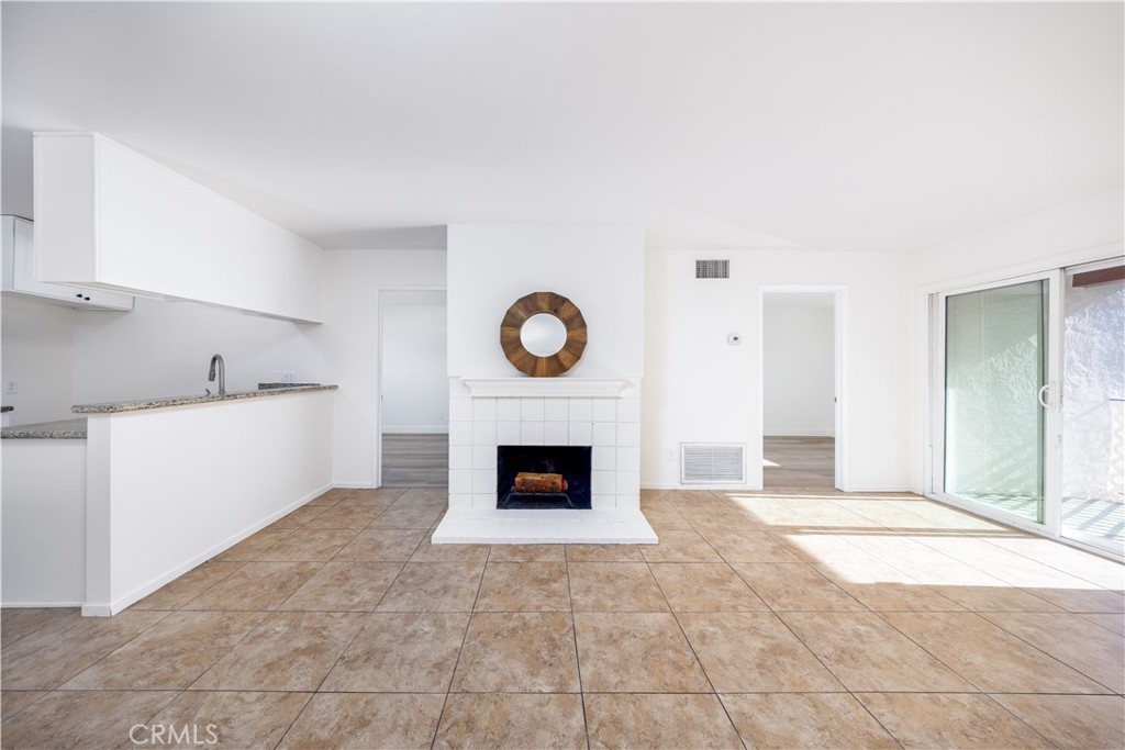 23611 Golden Springs I12 — photo