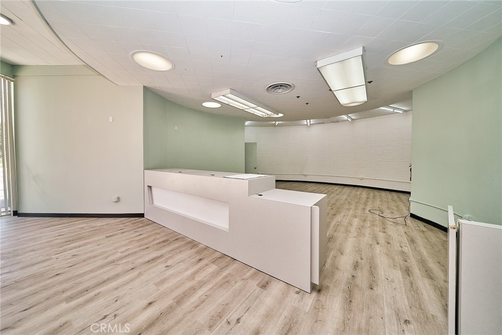 316 E. Las Tunas Dr #100 — photo
