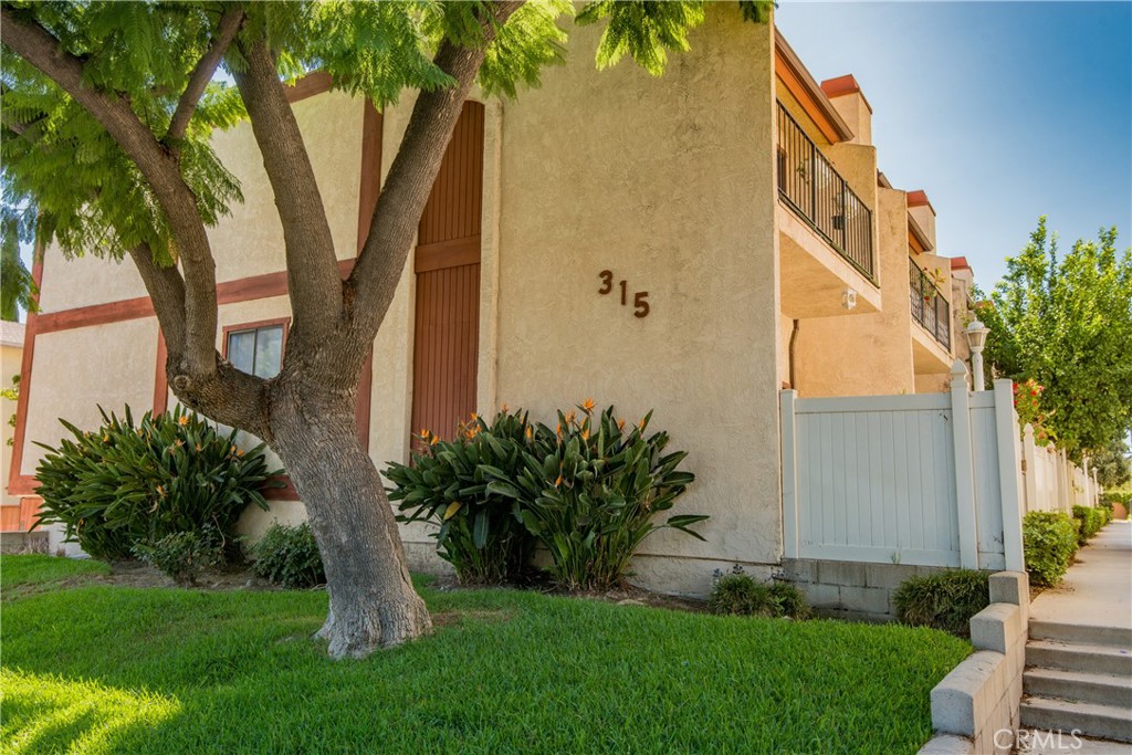 315 S Sierra Madre Boulevard G — photo