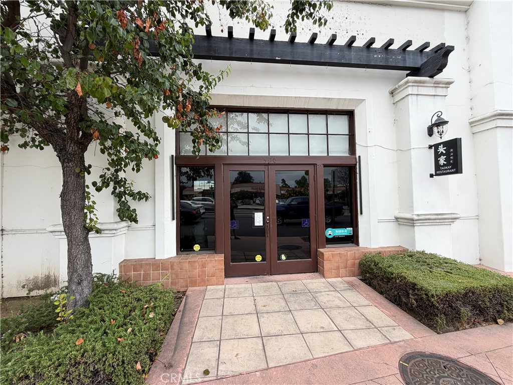 800 Las Tunas Drive — photo