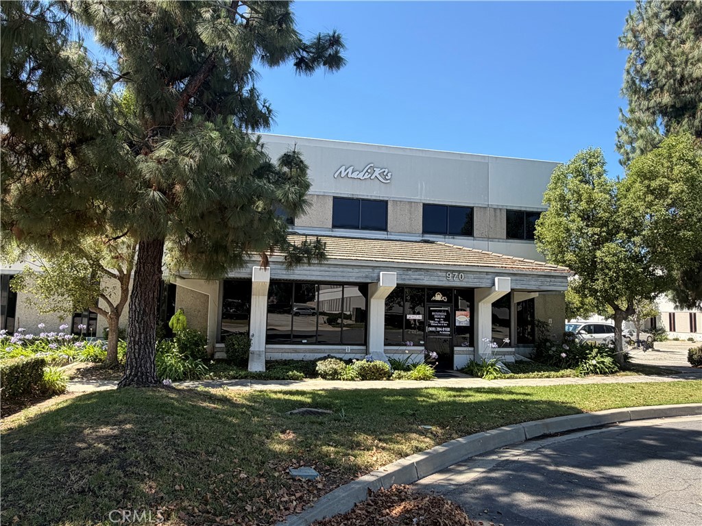 970 Brighton Court — photo