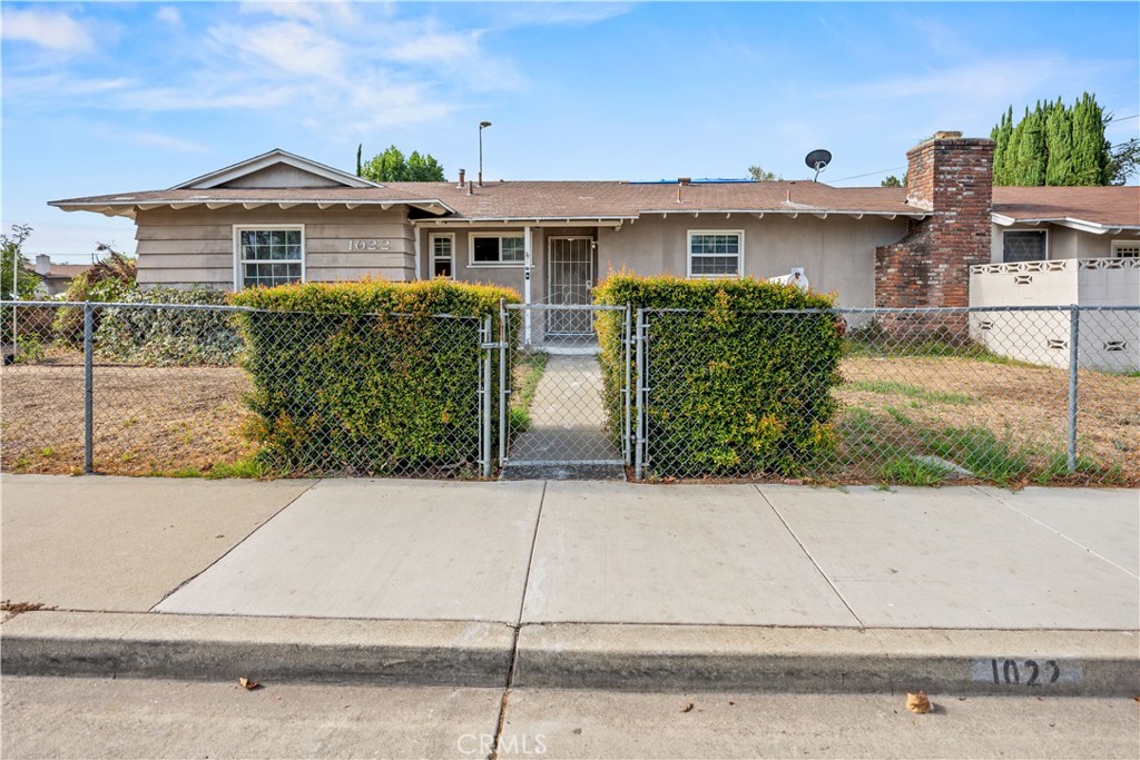1022 Rodman — photo