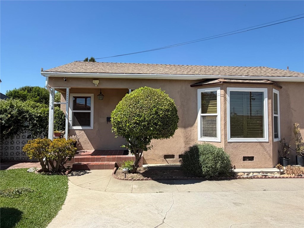 10623 a Olive Street — photo