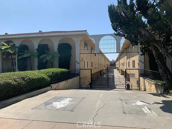 620 W Huntington 213 — photo
