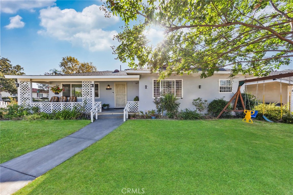 5446 Arden — photo