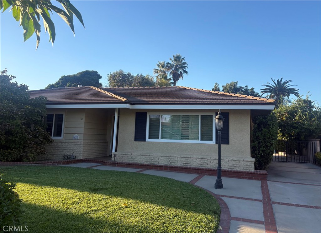 527 Rosemarie Drive — photo