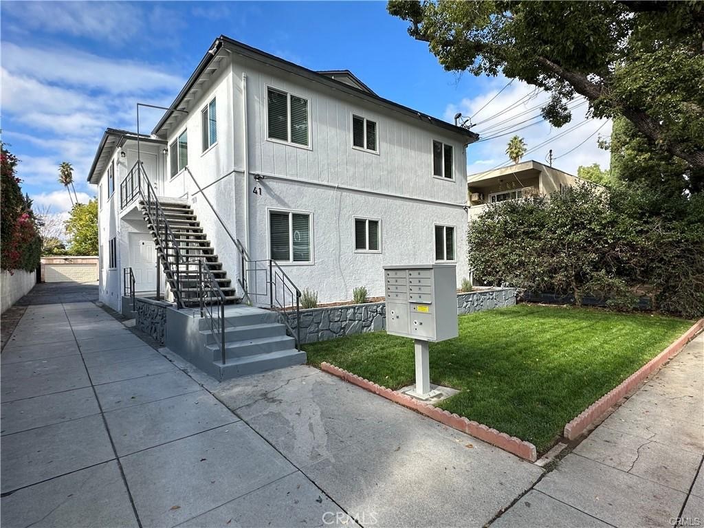 41 N Sierra Bonita Avenue D — photo