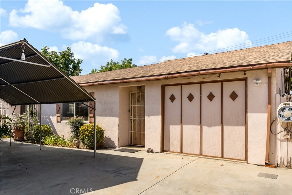 5623 Gracewood — photo