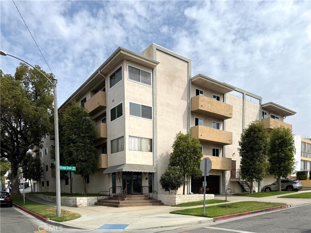 601 E Orange Grove 103 — photo