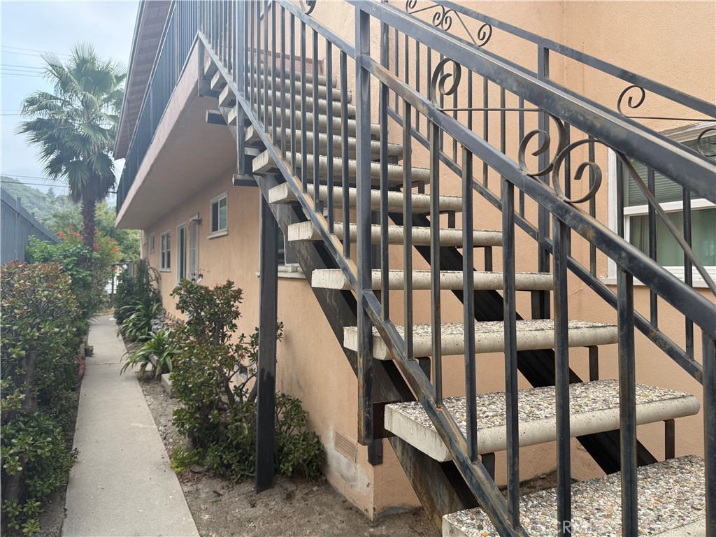 7061 Greeley, Tujunga, CA 91042 — photo 3