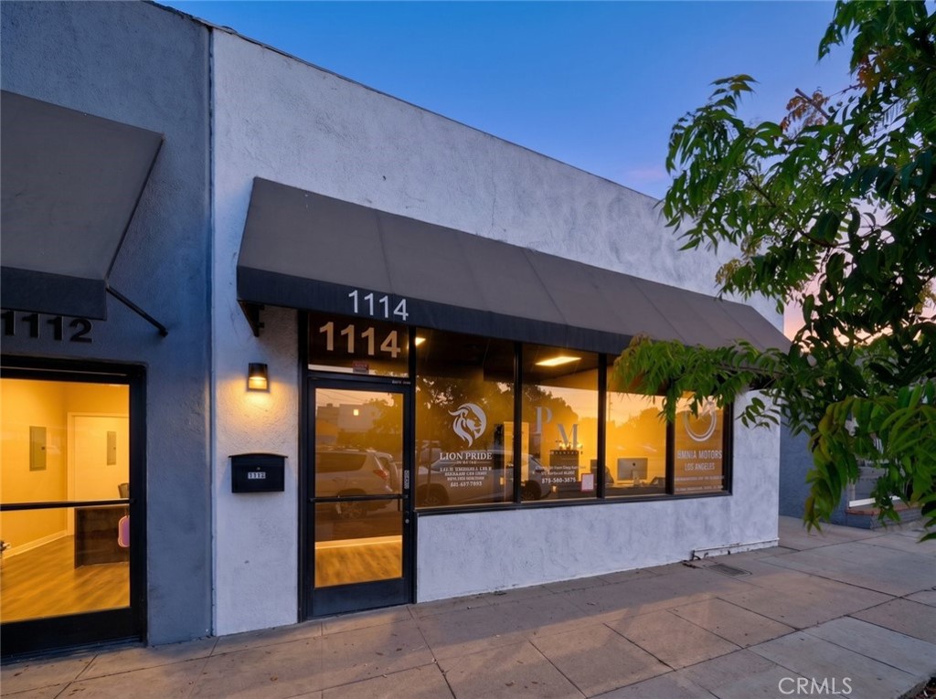 1114 W Magnolia Boulevard — photo