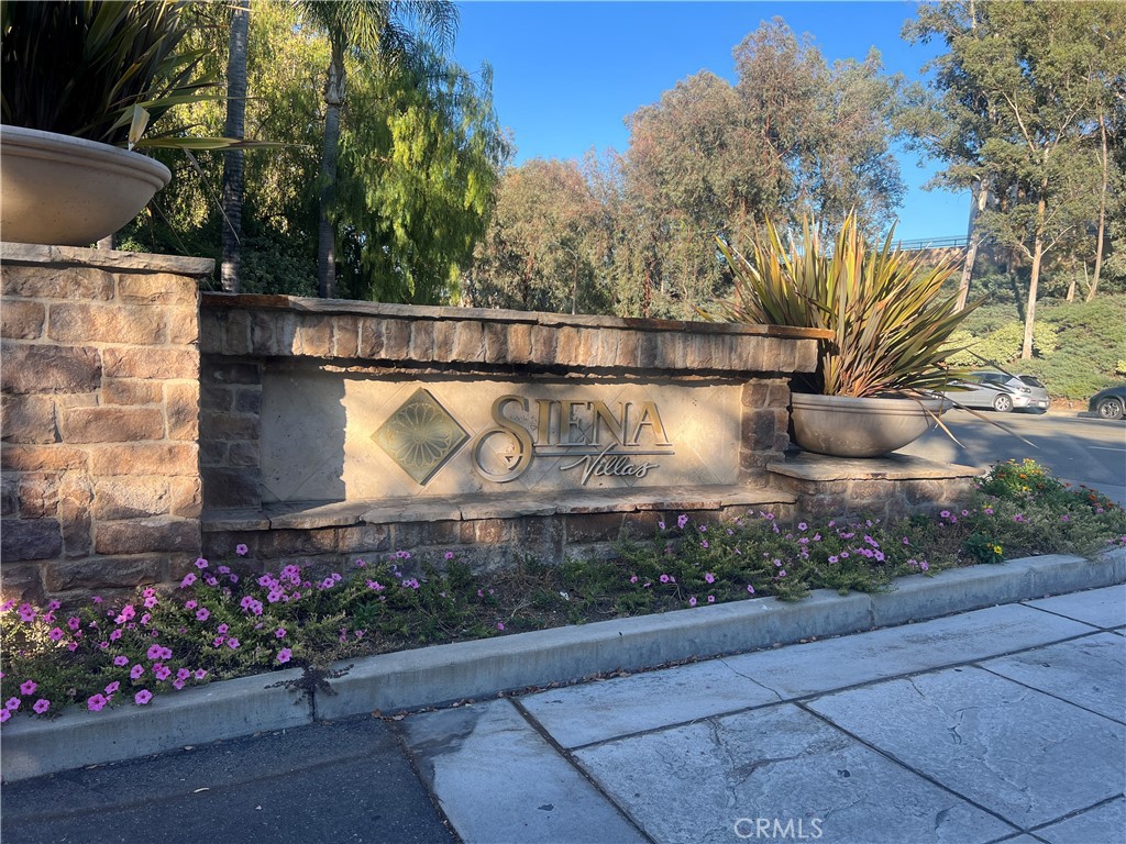 24151 Unit 345 Del Monte — photo