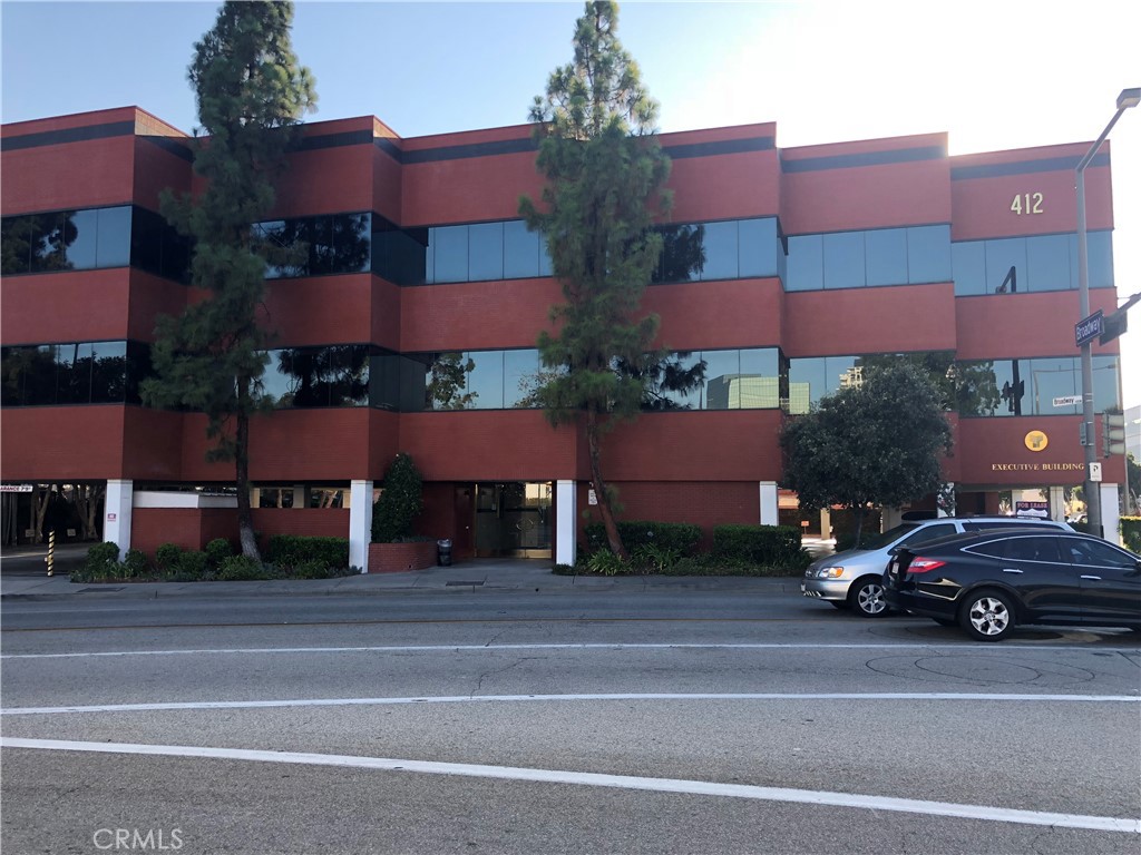 412 W Broadway 304 — photo