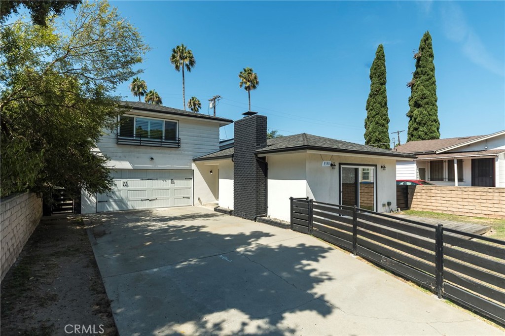 3338 Perlita Avenue — photo
