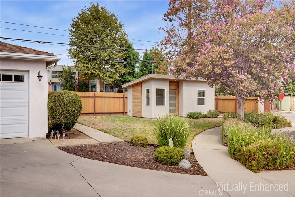 16858 Weddington Street — photo