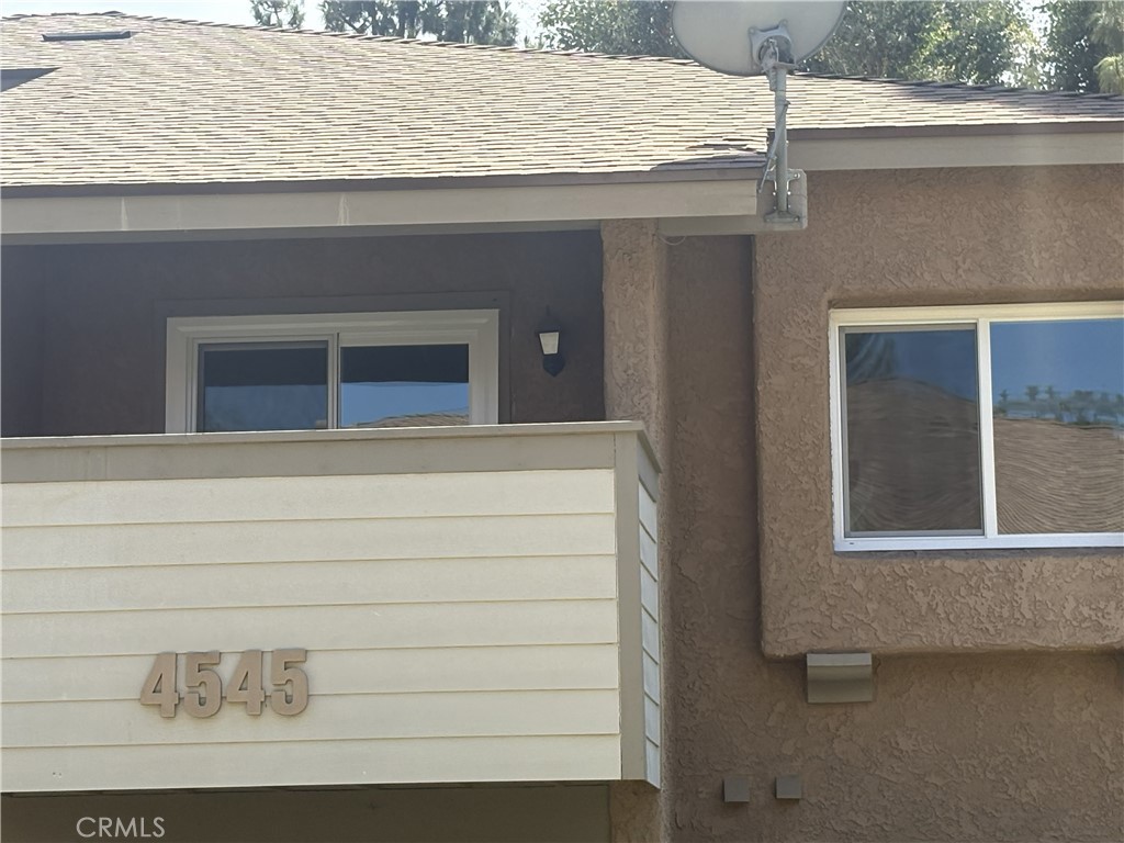 4545 Alamo G — photo