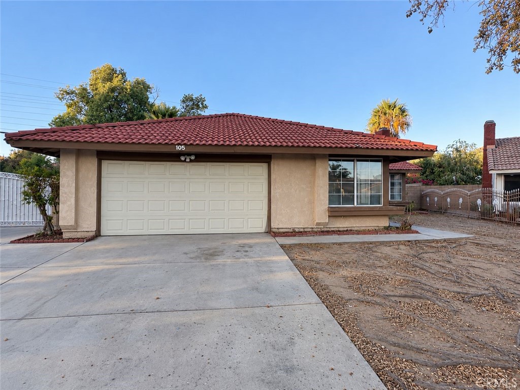 105 S Lamarr — photo