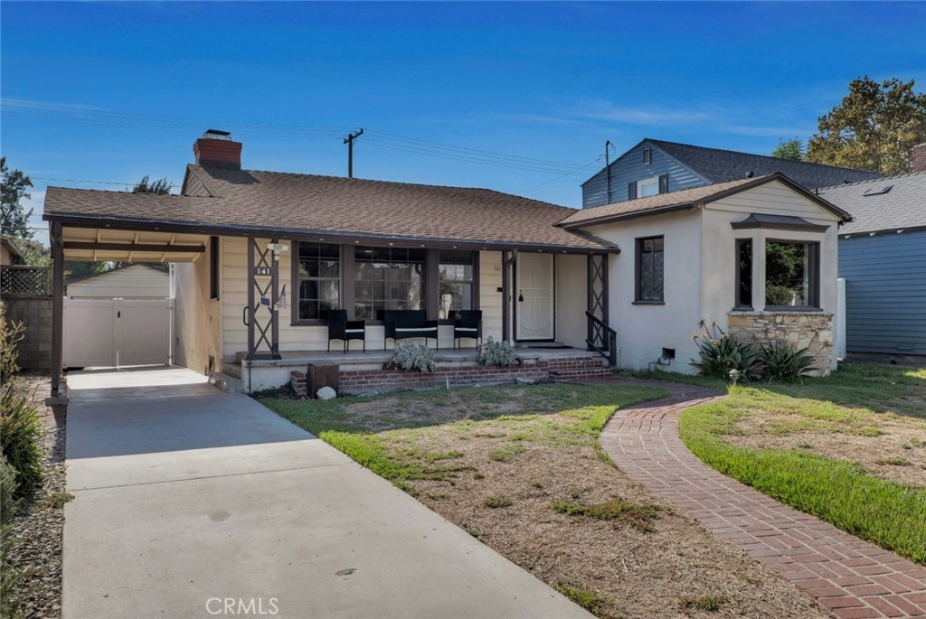 141 S Beachwood Drive — photo