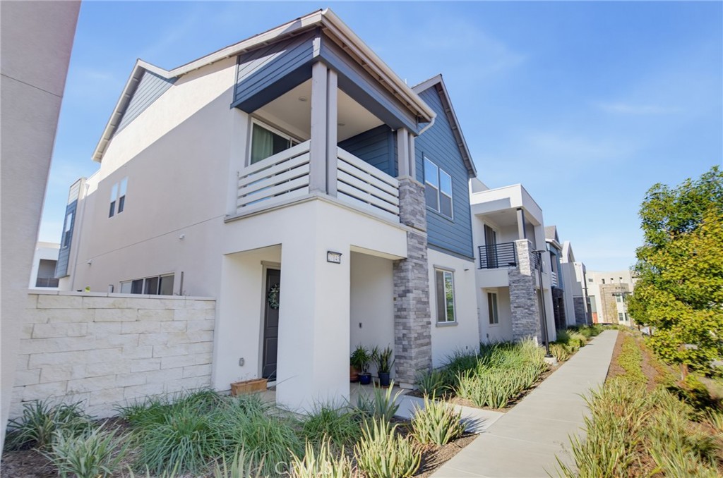 27143 Scrub Oak Court — photo