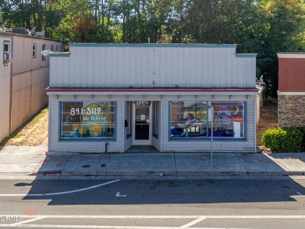 242 S Main Street — photo