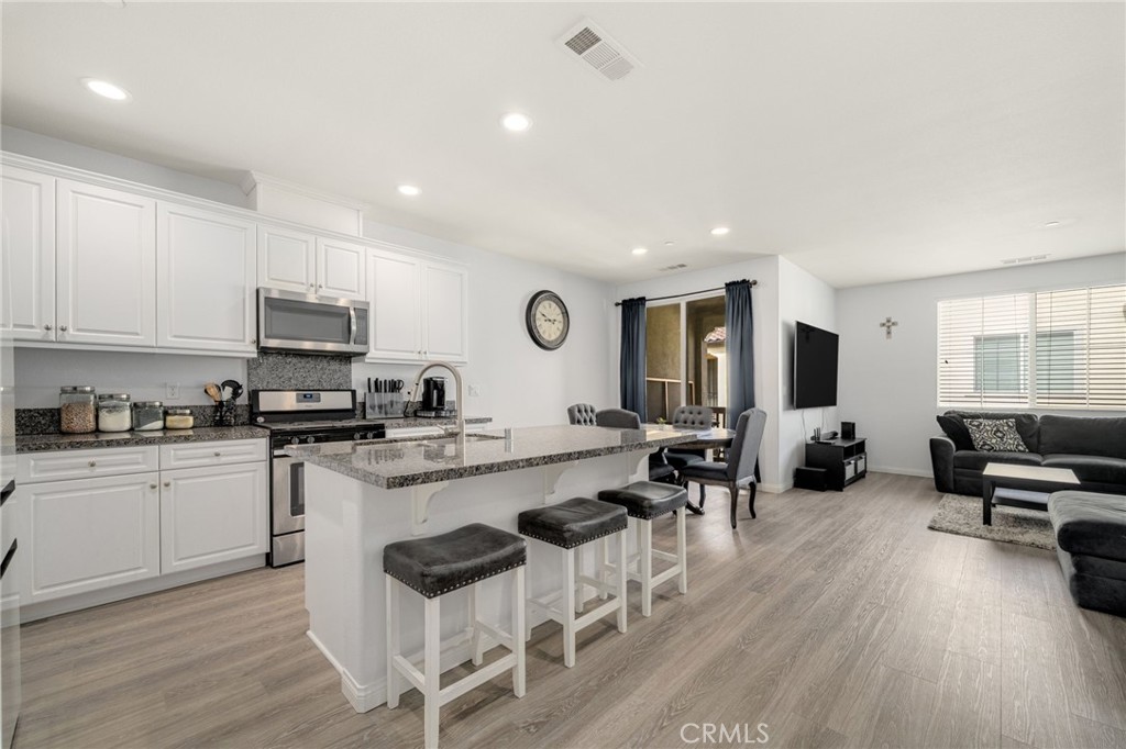 3250 E Yountville Drive Unit 10 — photo