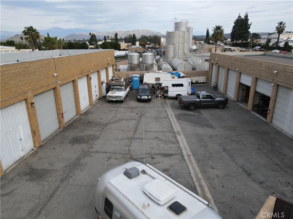 5864 Jasmine Street — photo