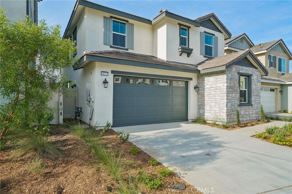 29257 Crescent Way — photo