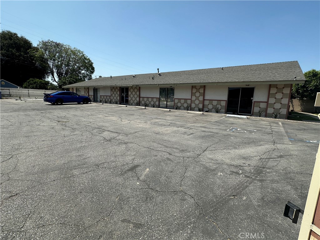 2222 W Garvey Avenue S — photo