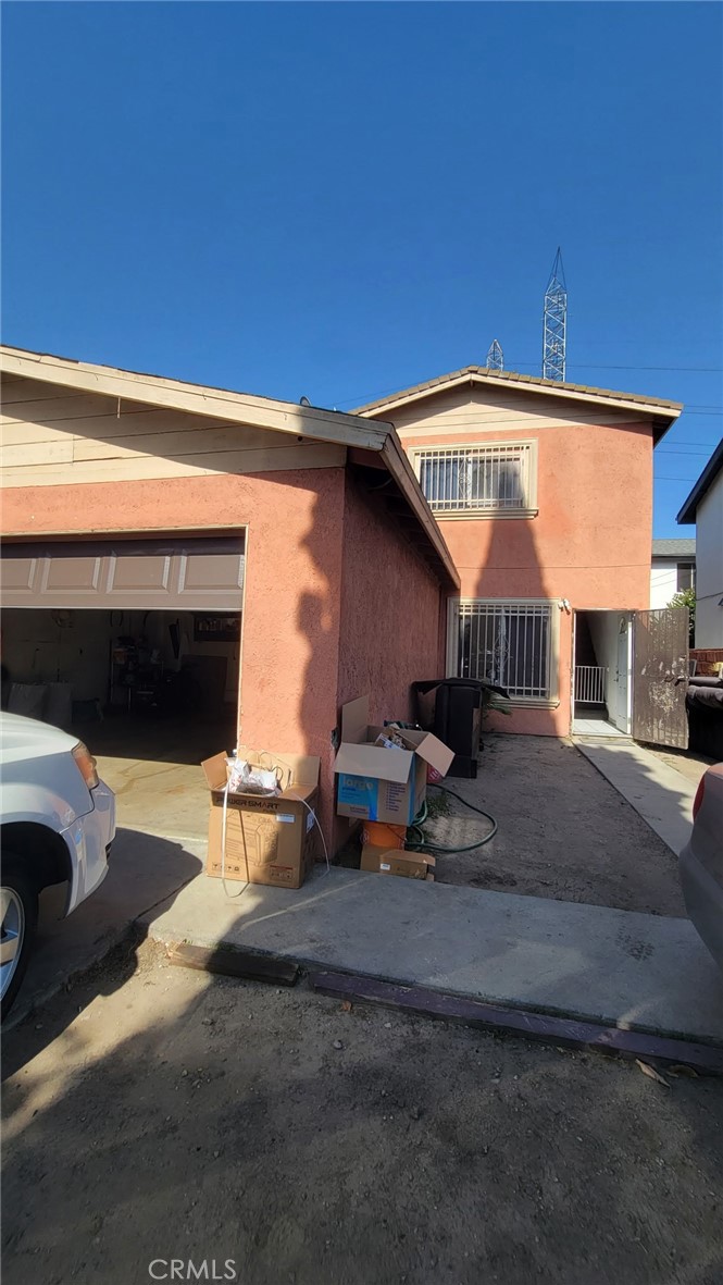 9306 Parmelee Avenue — photo