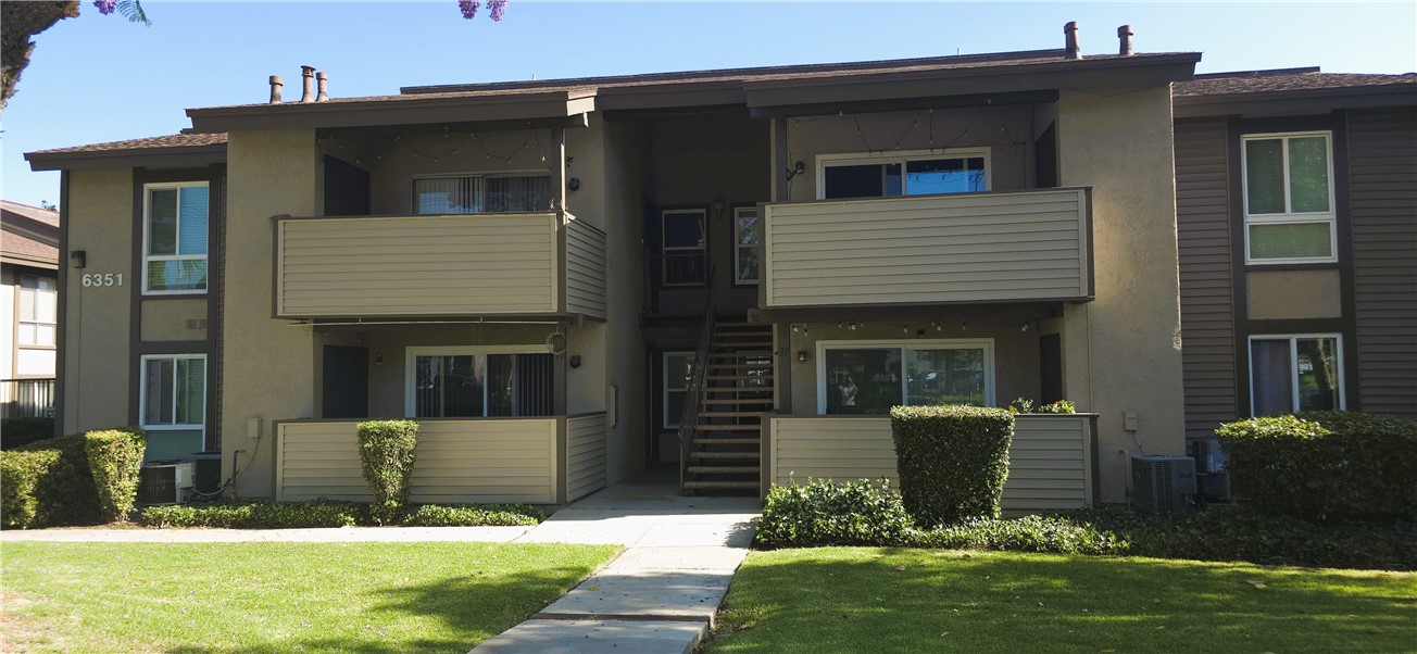 6351 Riverside 39 — photo