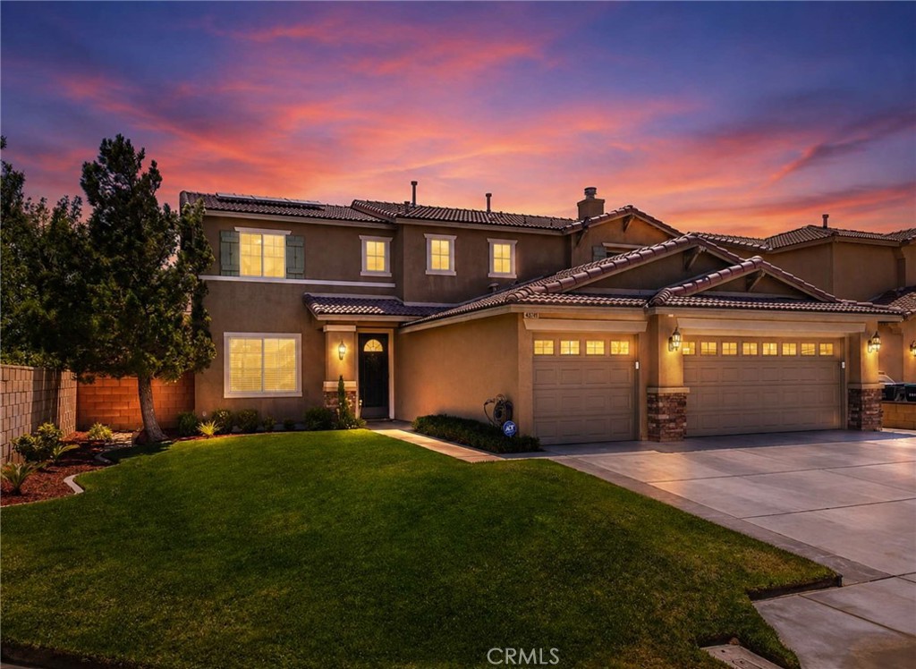 43708 Tahoe — photo