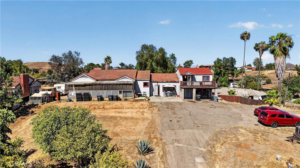5145 Mitchell — photo