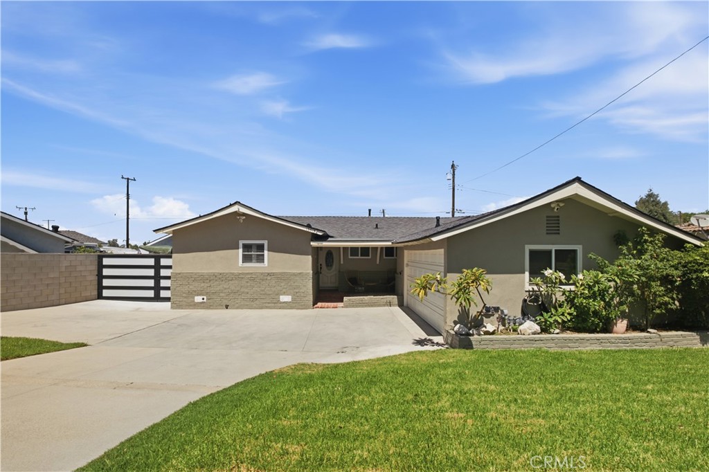 13513 De Alcala — photo