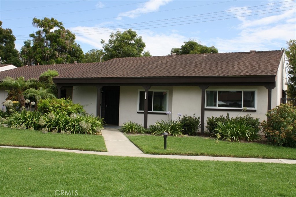 2011 W Katella 1 — photo