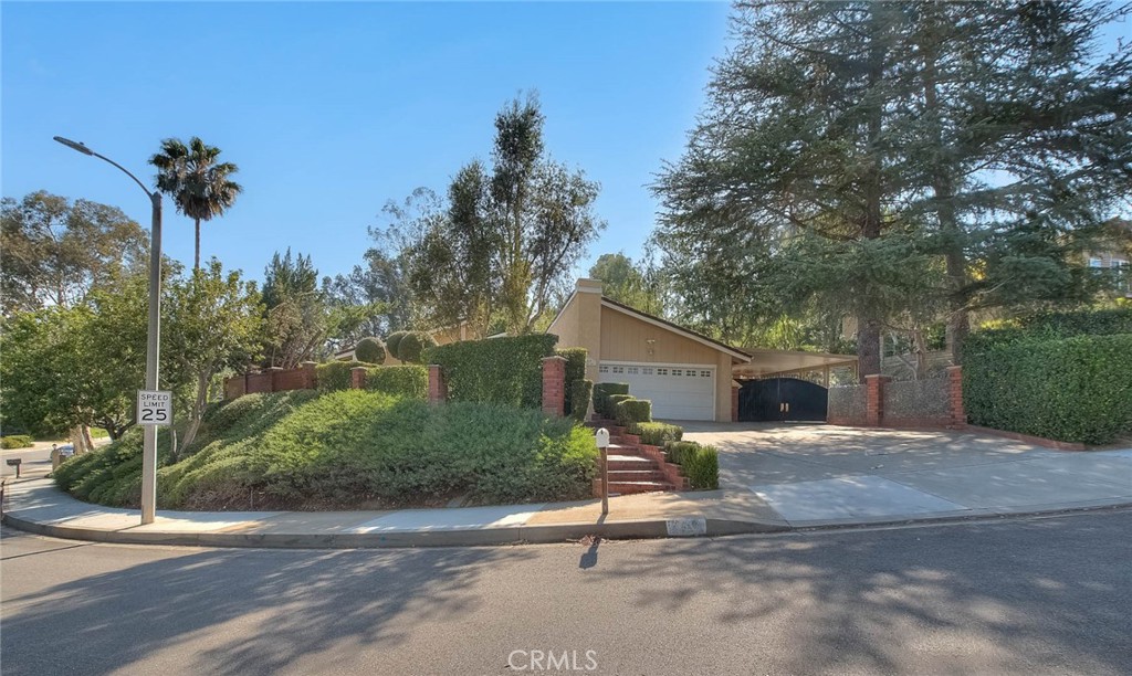 2418 Turquoise Circle — photo