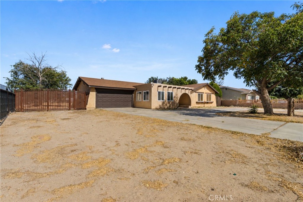 40912 169th E, Lancaster, CA 93535 — photo 2
