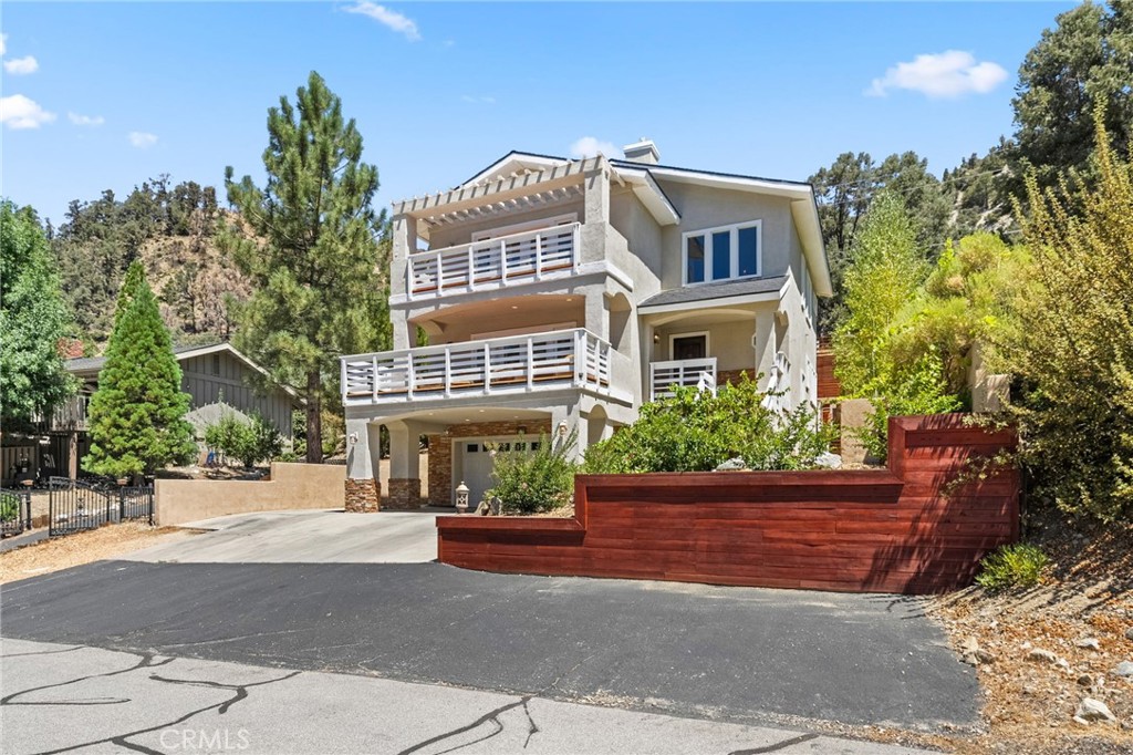 1102 Rivera Drive — photo