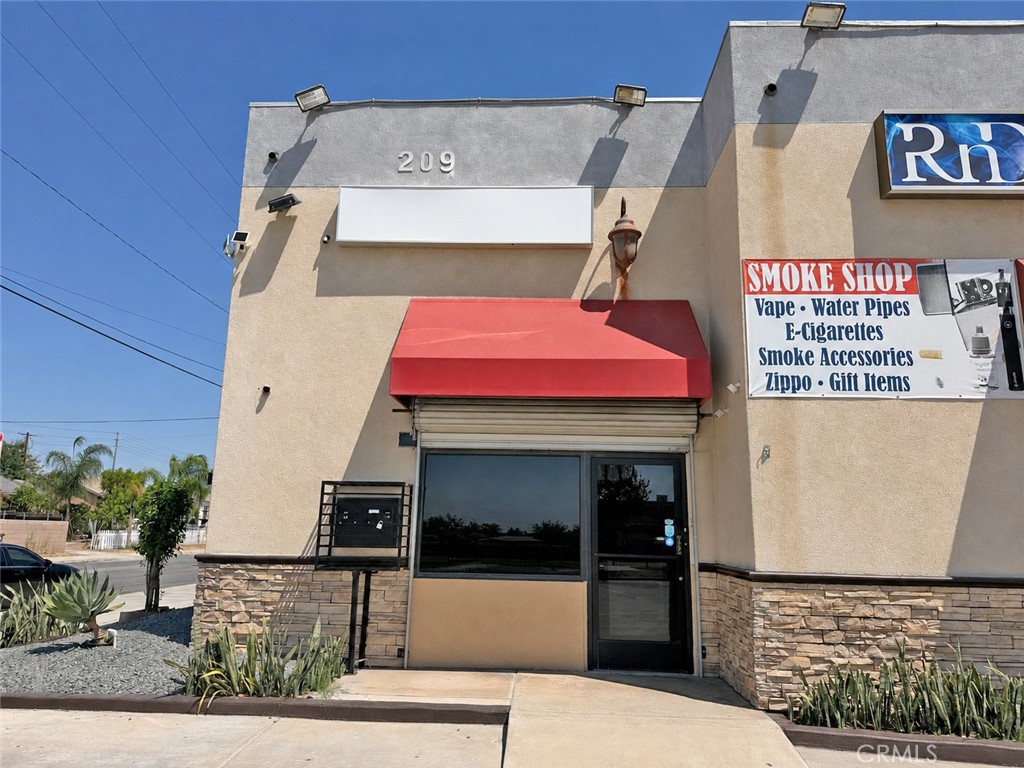 299 W Olive #a — photo