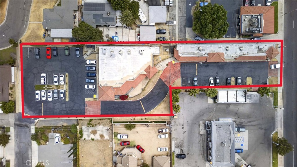 118 E Foothill — photo