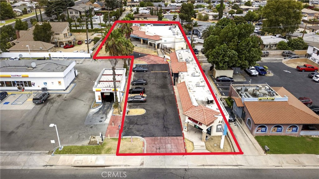 118 E Foothill, Rialto, CA 92376 — photo 2