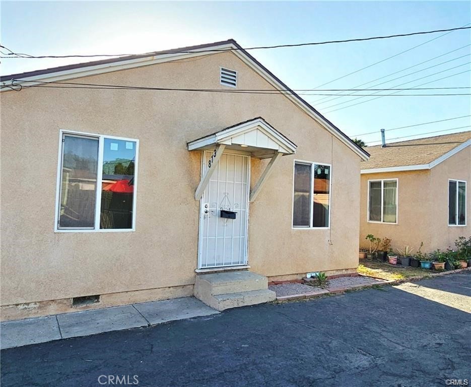 813 E Nocta — photo