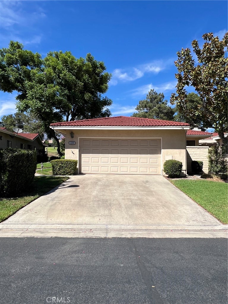 1299 N Upland Hills Dr. — photo