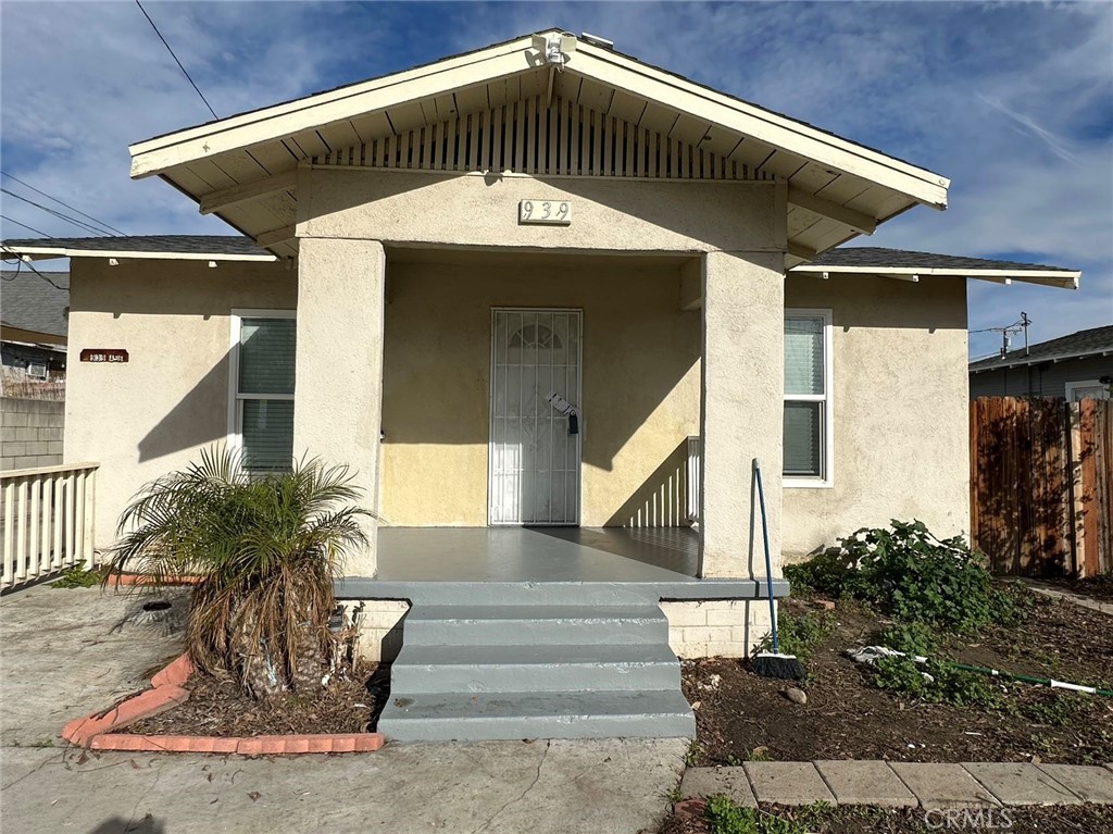 939 E D Street — photo