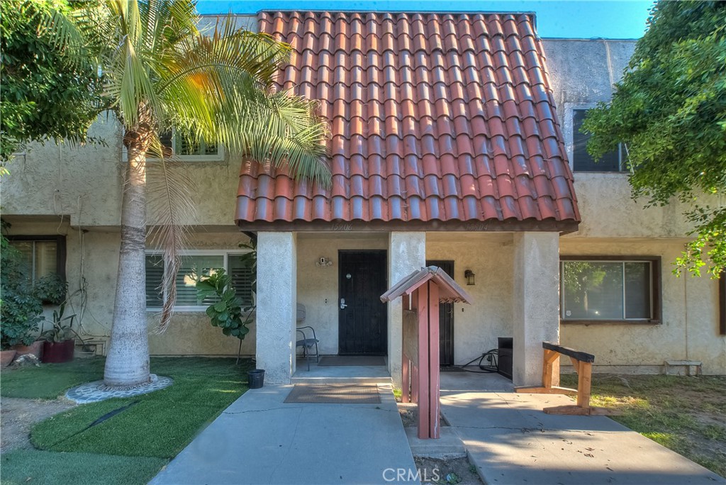 15906 Rowland — photo