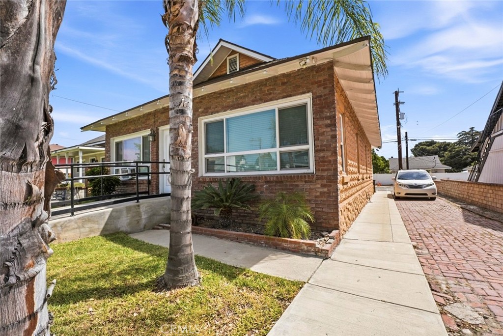 239 N Riverside, Rialto, CA 92376 — photo 3