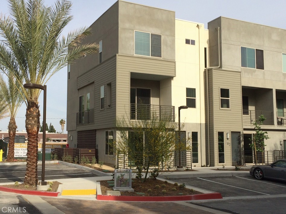 674 Chandler — photo