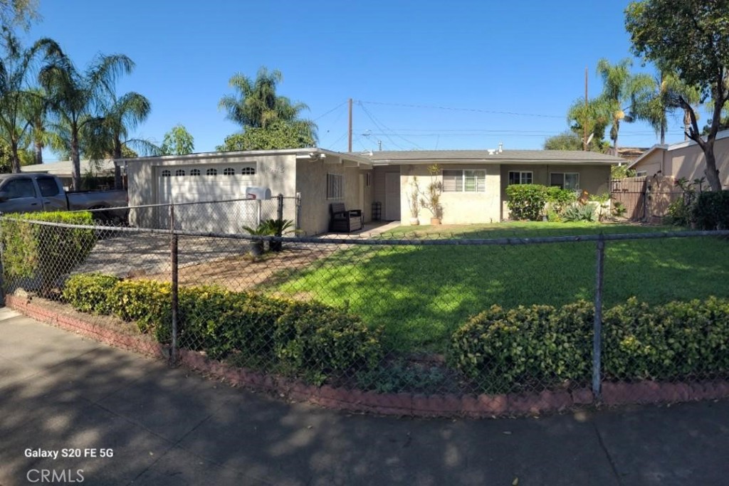 1245 Ross — photo