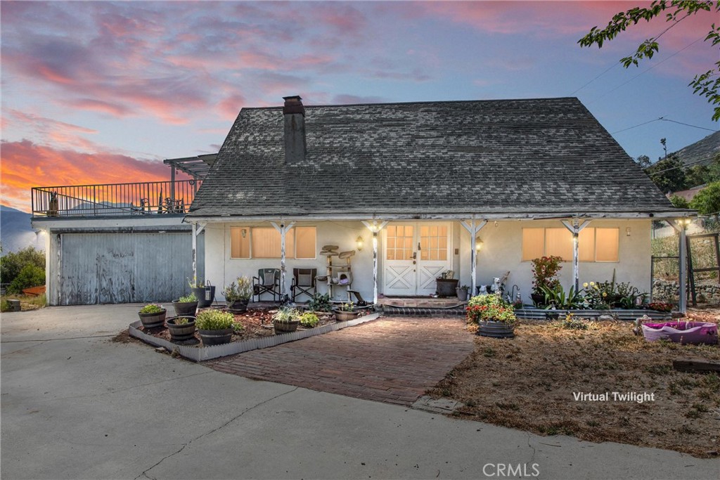 810 Hillyfield — photo