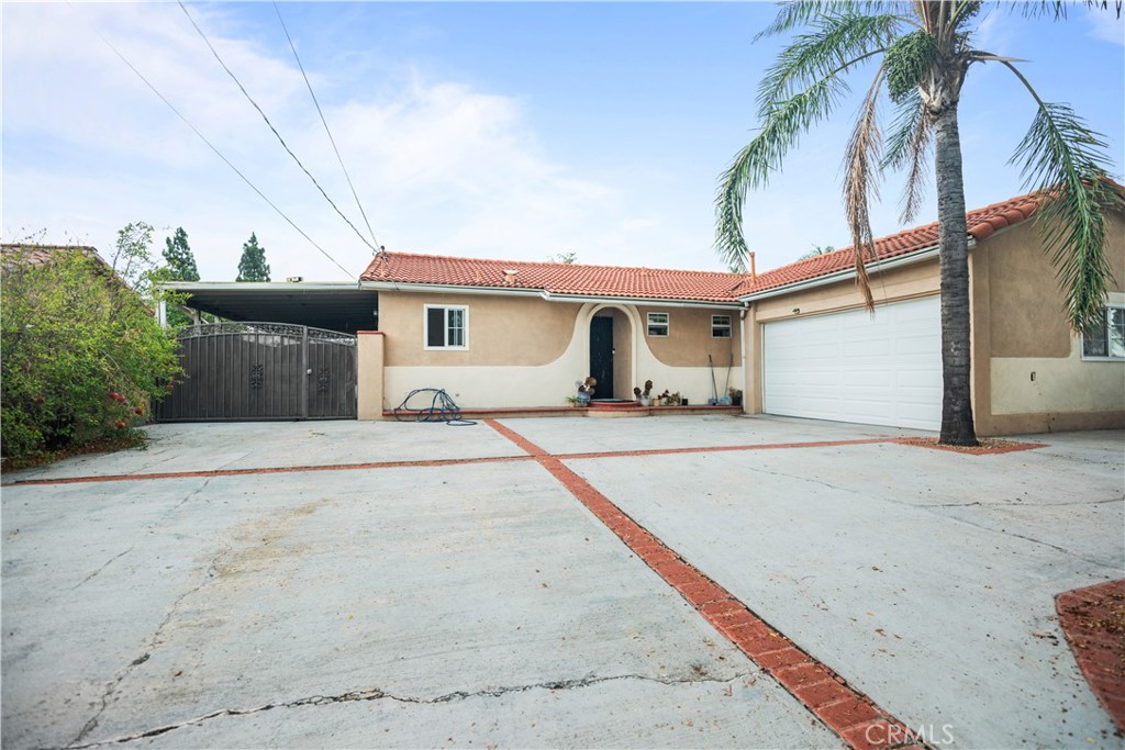 16218 Montgomery Ave — photo