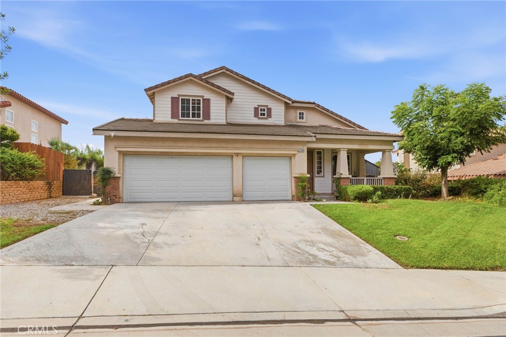 21389 Greyson — photo
